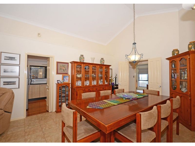 86 Christensen Street, Urraween QLD 4655