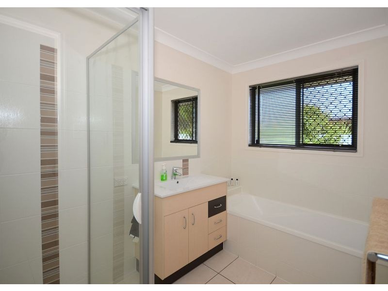 3 Kemble Way, Urraween QLD 4655