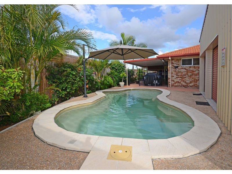 7 Marcocci Street, Urraween QLD 4655