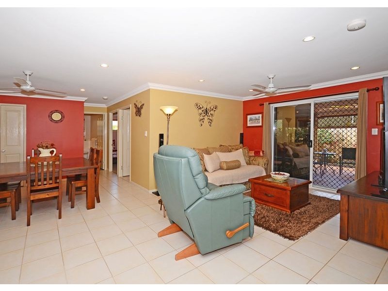 7 Marcocci Street, Urraween QLD 4655