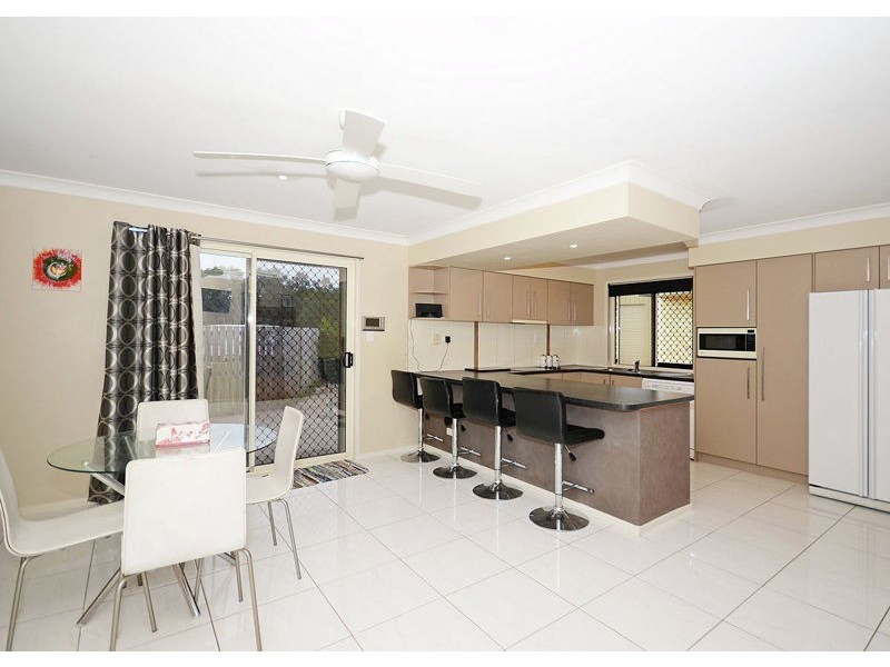 6 Burnett Court, Eli Waters QLD 4655