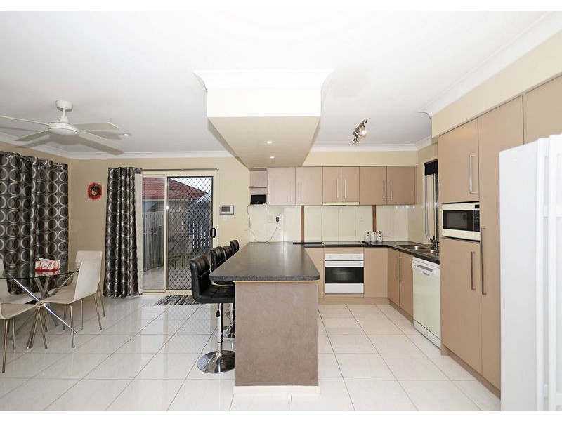 6 Burnett Court, Eli Waters QLD 4655