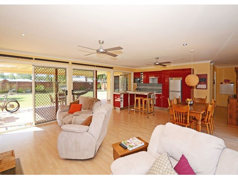 275 Oregan Creek Road, Toogoom QLD 4655