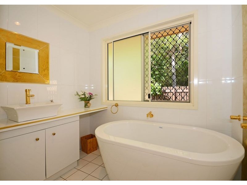 275 Oregan Creek Road, Toogoom QLD 4655