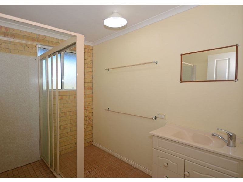 68 Curran Street, Booral QLD 4655