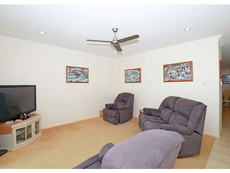 15 Colyton Street, Torquay QLD 4655