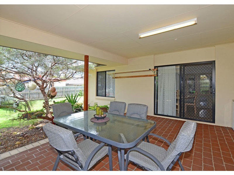 15 Colyton Street, Torquay QLD 4655