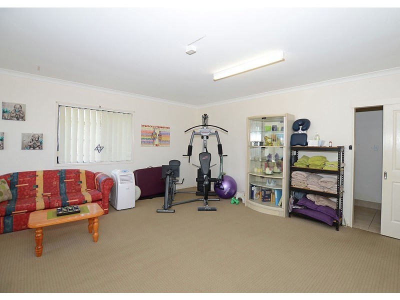 15 Colyton Street, Torquay QLD 4655