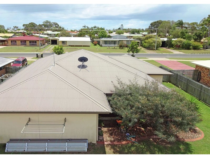 15 Colyton Street, Torquay QLD 4655