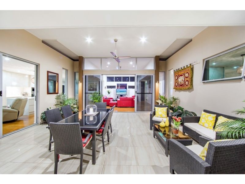 64 Royal Drive, Kawungan QLD 4655