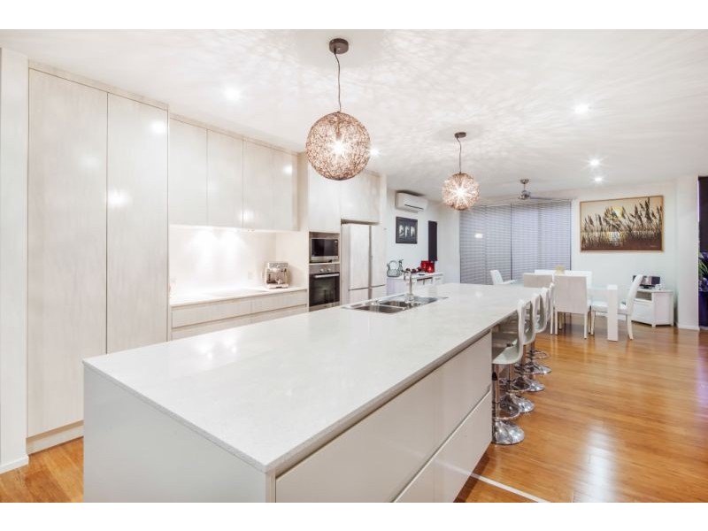64 Royal Drive, Kawungan QLD 4655