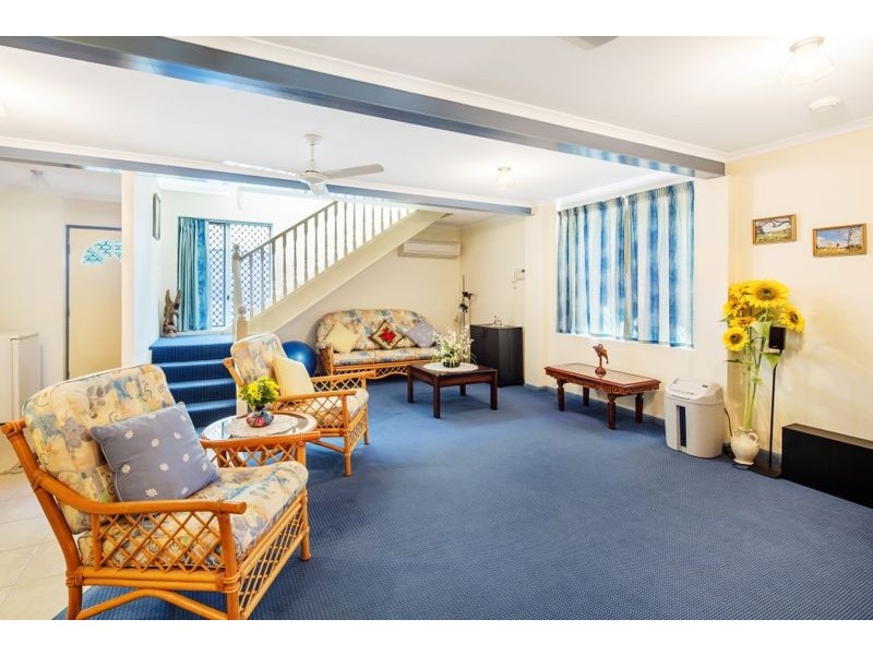 429 Esplanade, Torquay QLD 4655