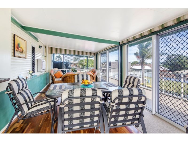 429 Esplanade, Torquay QLD 4655