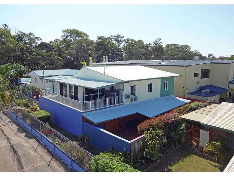 429 Esplanade, Torquay QLD 4655