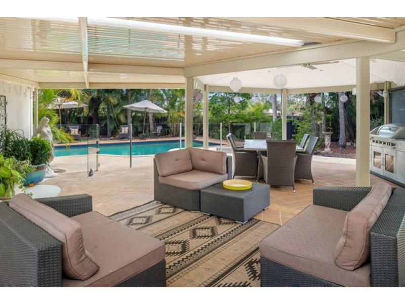 5 Flora Court, Dundowran Beach QLD 4655