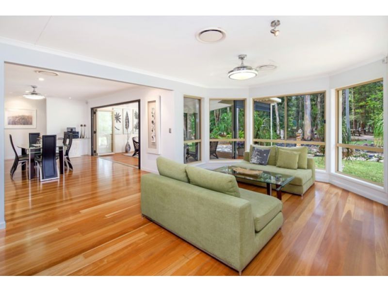 5 Flora Court, Dundowran Beach QLD 4655