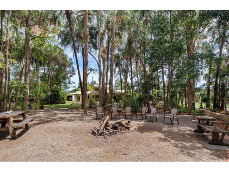 5 Flora Court, Dundowran Beach QLD 4655