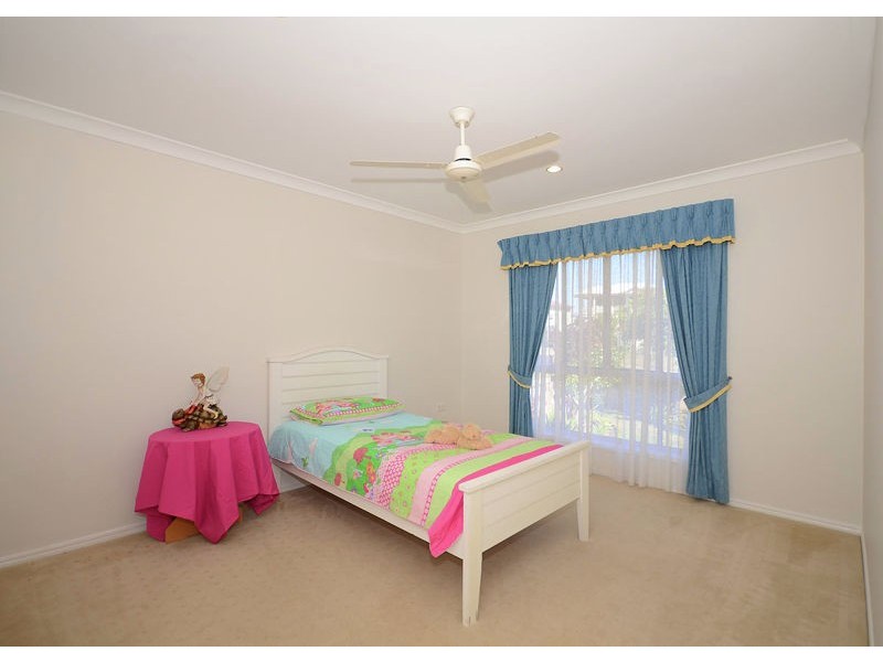 25 Koloi Street, Scarness QLD 4655
