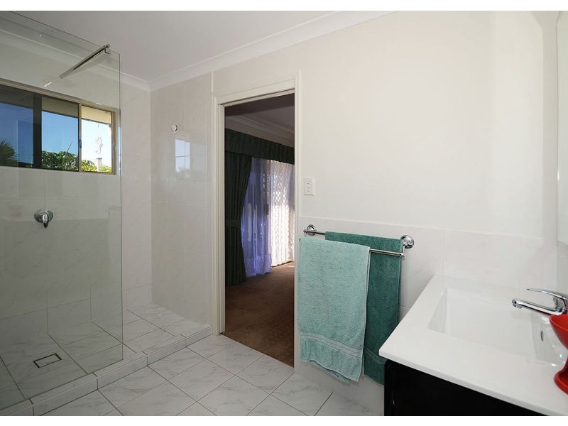 25 Koloi Street, Scarness QLD 4655