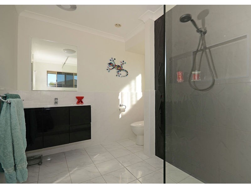 25 Koloi Street, Scarness QLD 4655