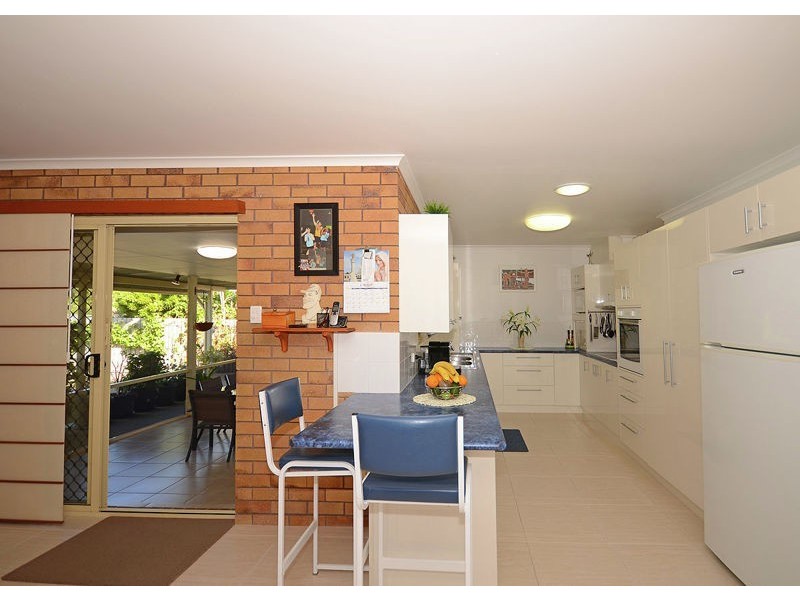 16 St Andrews Drive, Pialba QLD 4655
