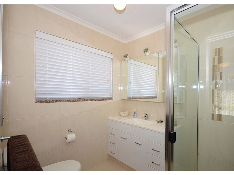 16 St Andrews Drive, Pialba QLD 4655