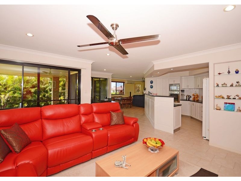 203 Cove Boulevard, River Heads QLD 4655