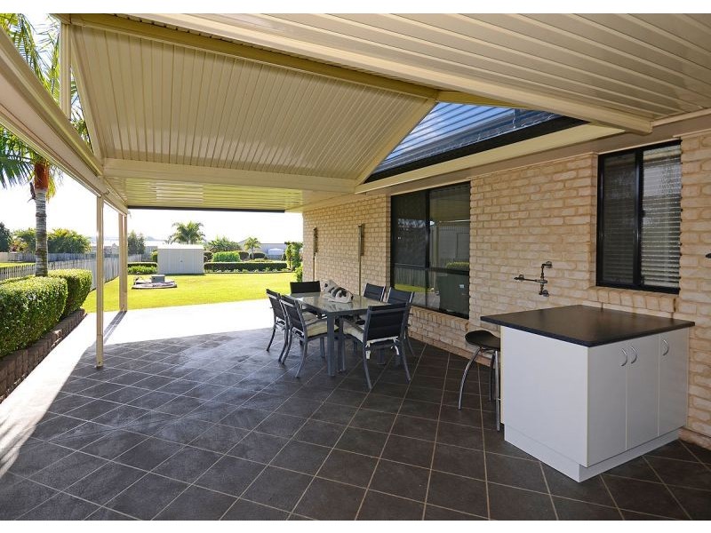 203 Cove Boulevard, River Heads QLD 4655
