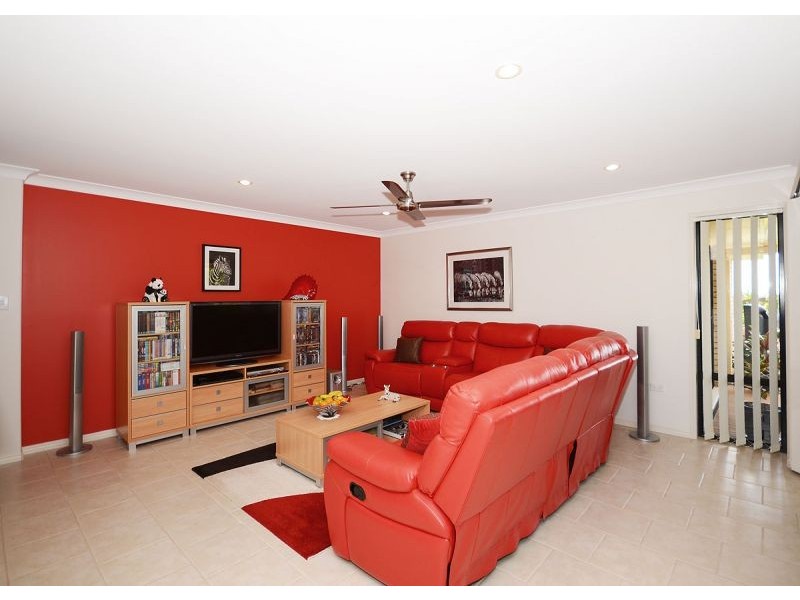 203 Cove Boulevard, River Heads QLD 4655
