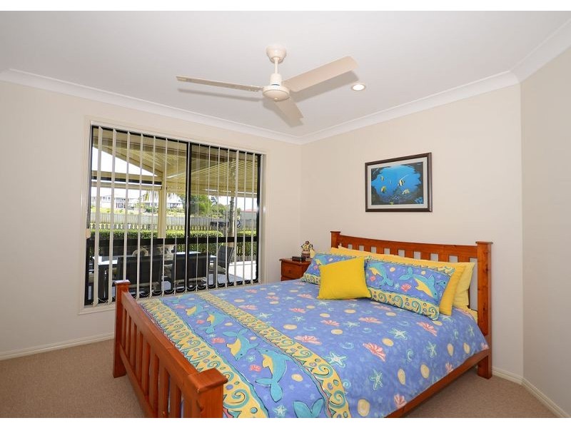 203 Cove Boulevard, River Heads QLD 4655