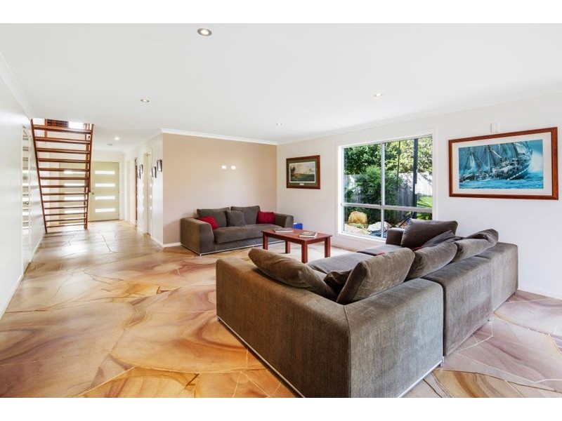 37 Miller Street, Urangan QLD 4655
