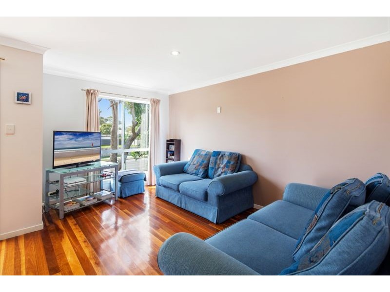 37 Miller Street, Urangan QLD 4655