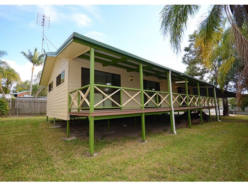 753 Boat Harbour Drive, Urangan QLD 4655