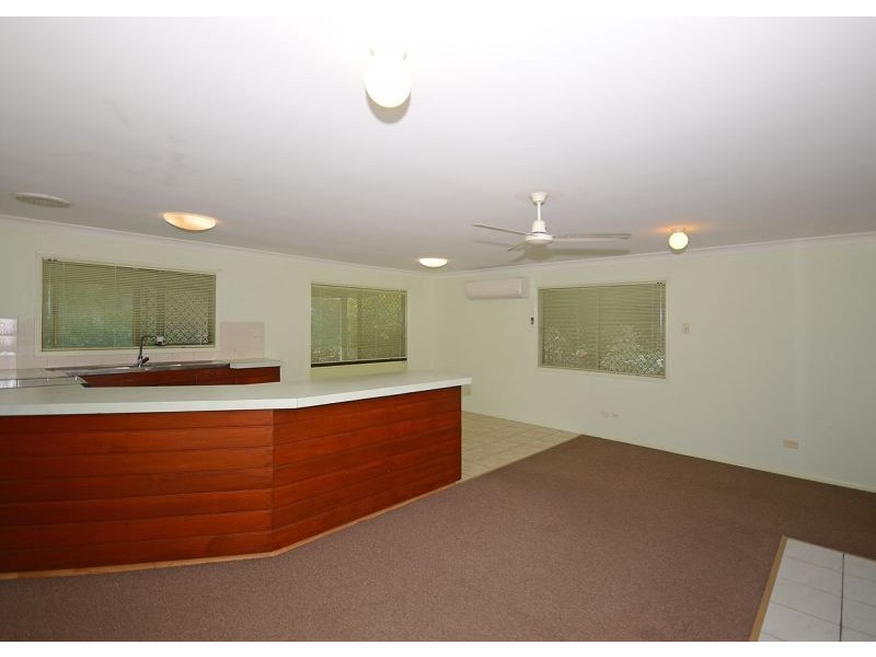 753 Boat Harbour Drive, Urangan QLD 4655