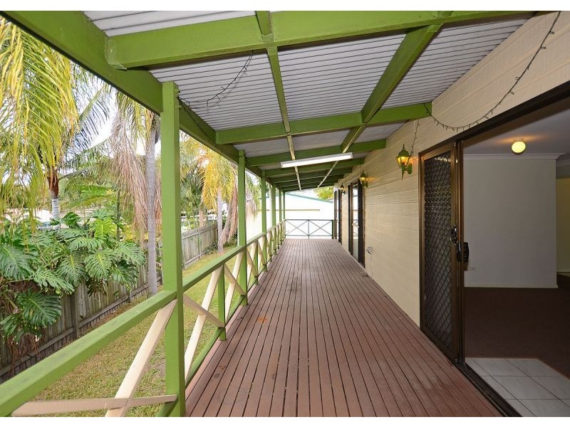 753 Boat Harbour Drive, Urangan QLD 4655