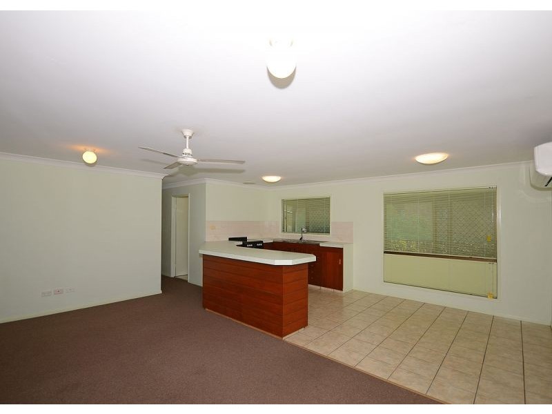753 Boat Harbour Drive, Urangan QLD 4655