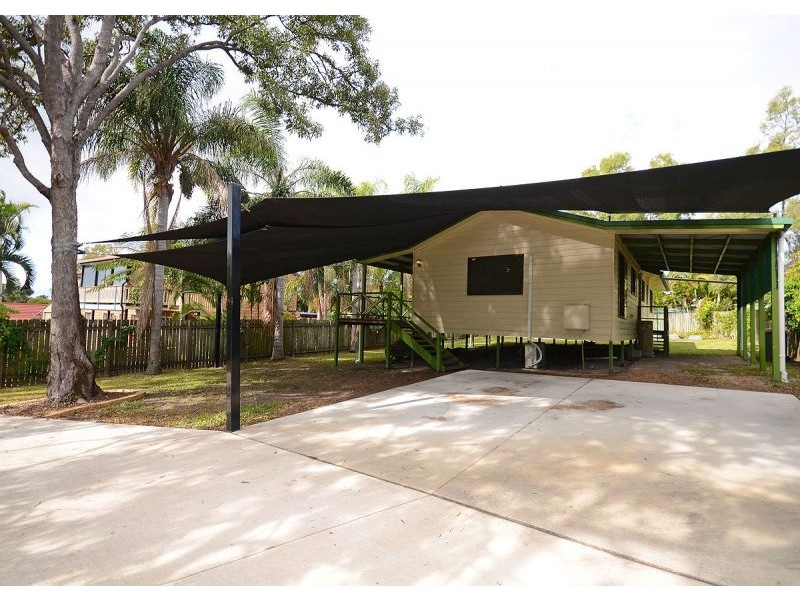 753 Boat Harbour Drive, Urangan QLD 4655