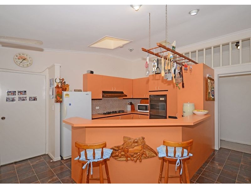 55 Cunningham Street, Urangan QLD 4655