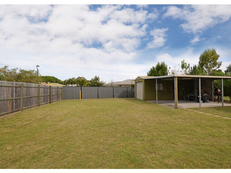 55 Cunningham Street, Urangan QLD 4655