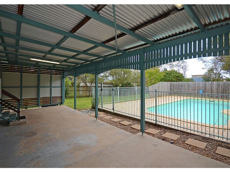 32 Neils Street, Pialba QLD 4655