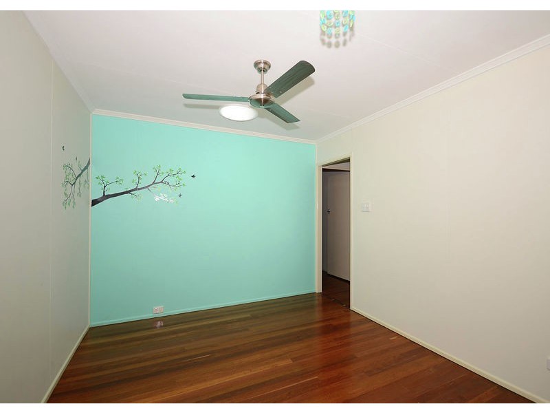 32 Neils Street, Pialba QLD 4655