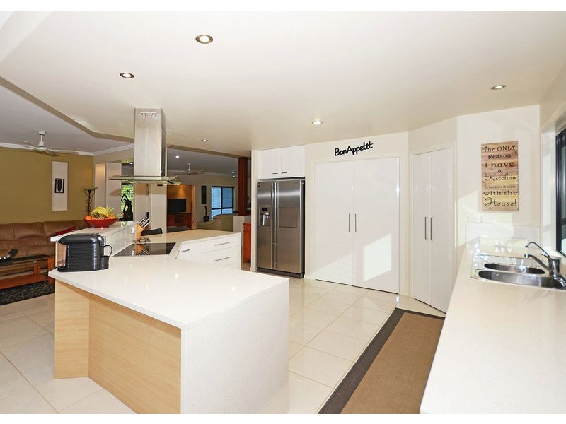 49 Homebush Road, Dundowran Beach QLD 4655