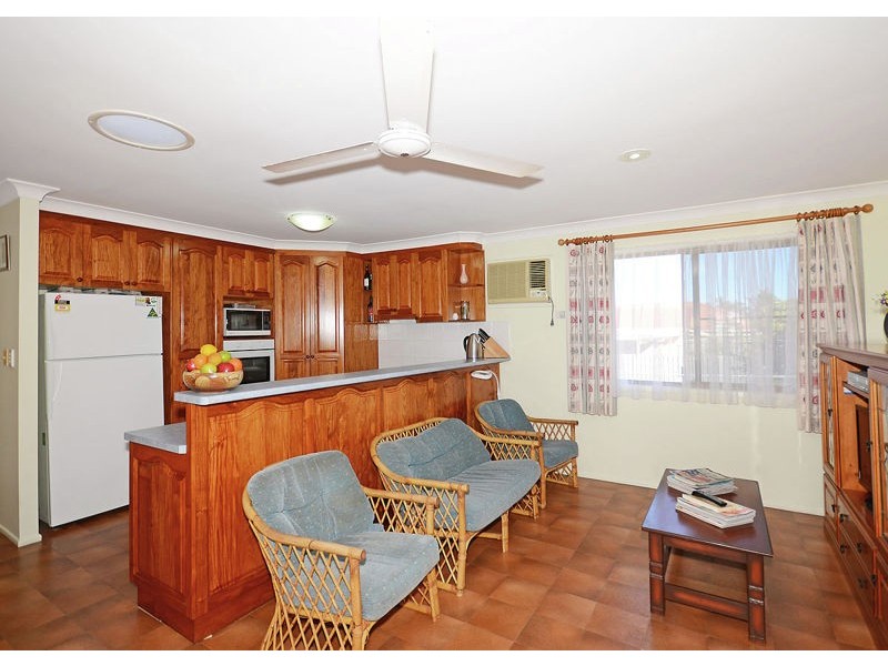 8 Parlon Court, Kawungan QLD 4655