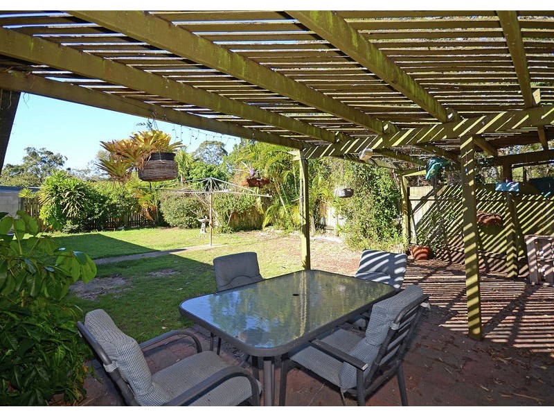 22 Richard Street, Urangan QLD 4655