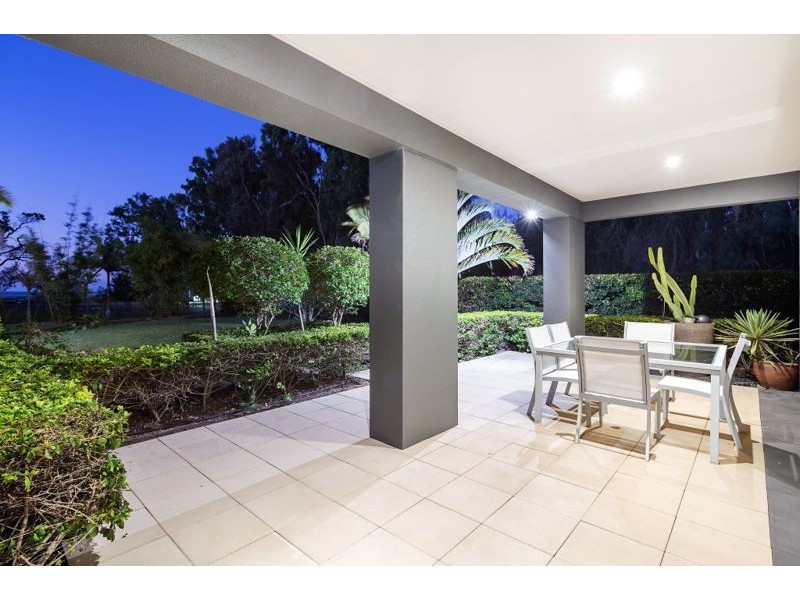 1 Dundowran Beach Esplanade, Dundowran Beach QLD 4655