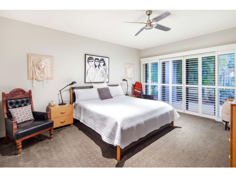 1 Dundowran Beach Esplanade, Dundowran Beach QLD 4655