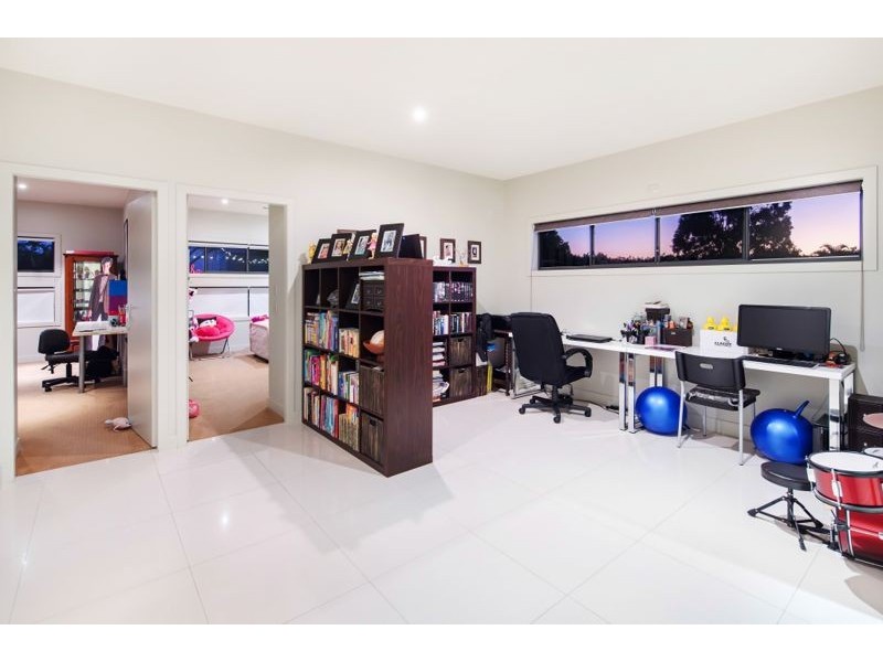 1 Dundowran Beach Esplanade, Dundowran Beach QLD 4655