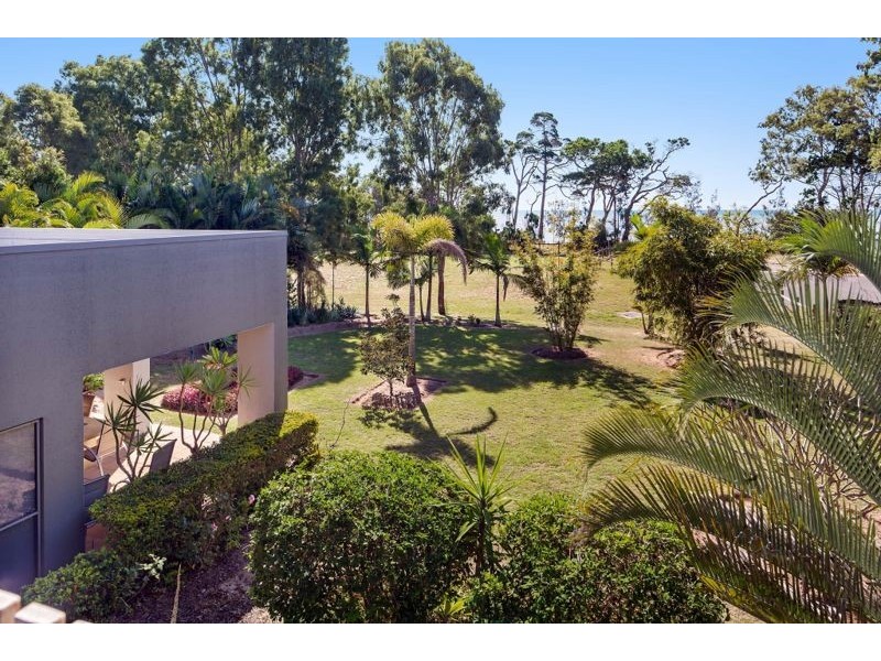 1 Dundowran Beach Esplanade, Dundowran Beach QLD 4655