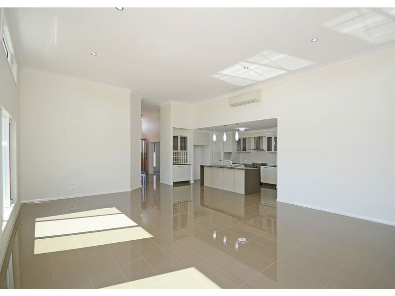 14 Edgewater Court, Craignish QLD 4655