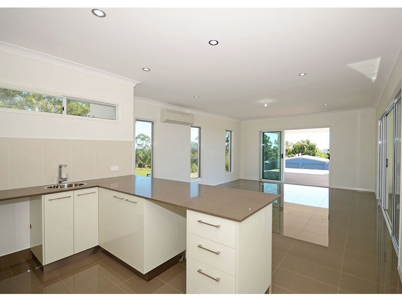 14 Edgewater Court, Craignish QLD 4655